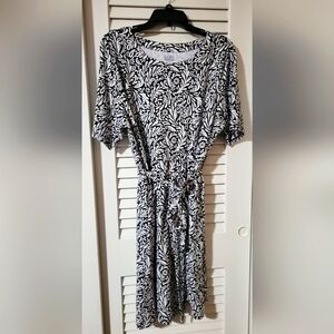 Croft & Barrow Black and White Belted Maxi Dress Short-sleeve XXL